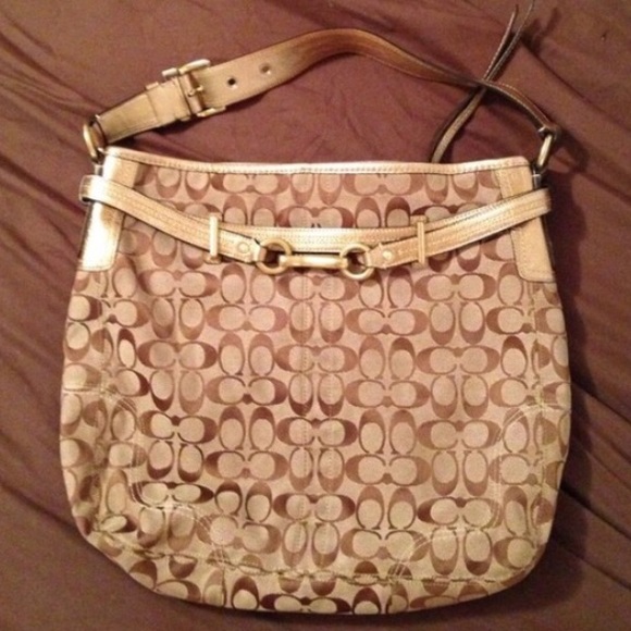 COACH large brown "C" purse. Gold tone trim. - Picture 1 of 4