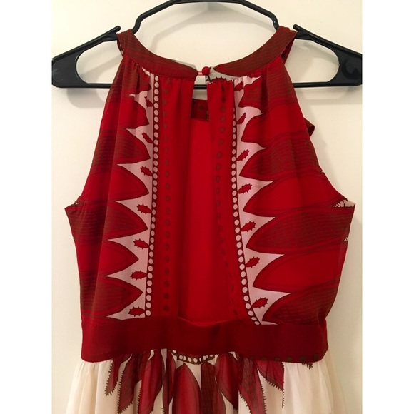 Francesca's open back dress - Picture 3 of 3