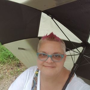 Meet your Posher, Cathy