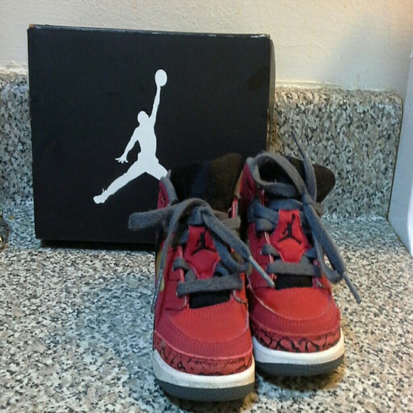 Baby jordans 6c