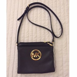 Michael Kors cross body purse