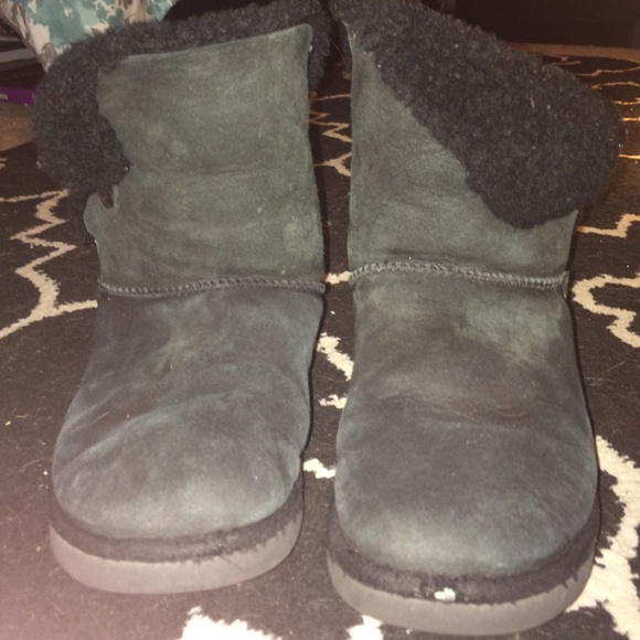 Ugg boots size 9