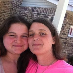 Meet your Posher, Alicia