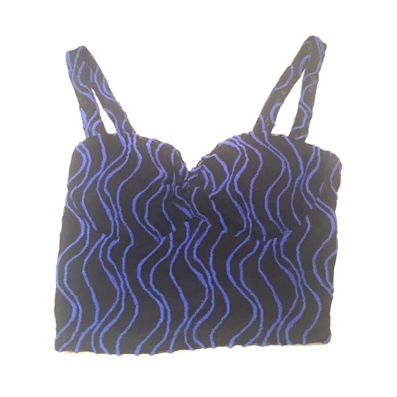 Crop top - Picture 1 of 4