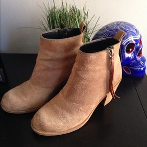 DOLCE VITA Joust ankle boot