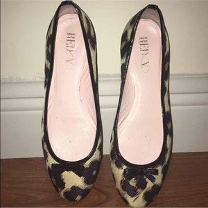 Red Valentino cheetah flats ( size 38)