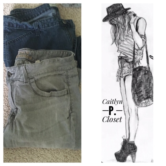 Cute Bundle of 2 Rider Women Jeans