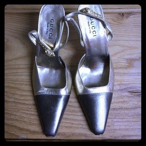 Gucci gold lion 3" heel