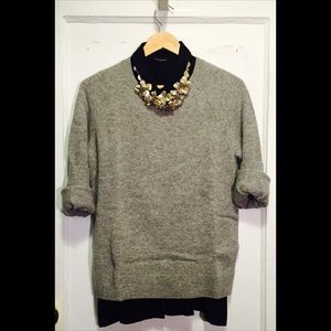 UNIQLO |sweater **doesn't incl blouse & necklace**