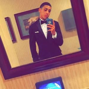 Meet your Posher, Leslie