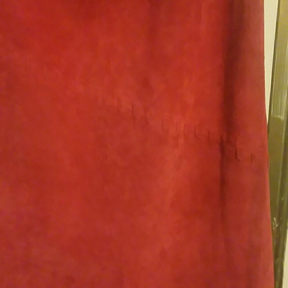 Suede Skirt for Fall - Picture 3 of 4