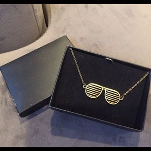 Bronze colored slated sunglasses necklace