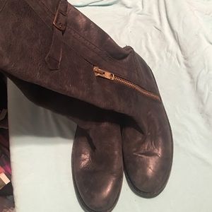 Knee-high motorcycle boots