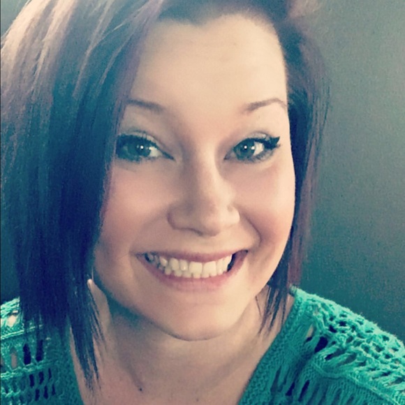 Meet your Posher, Charity