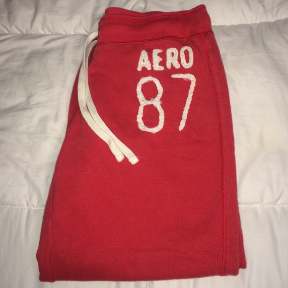 Aéropostale Capri sweats