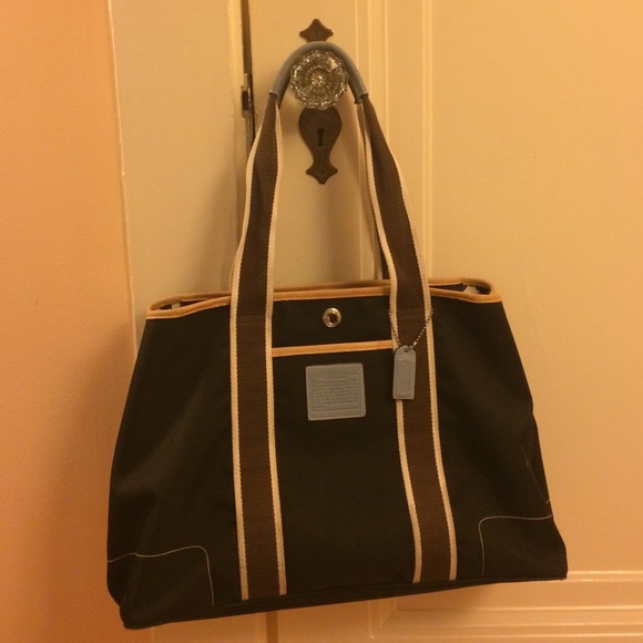 Coach tote
