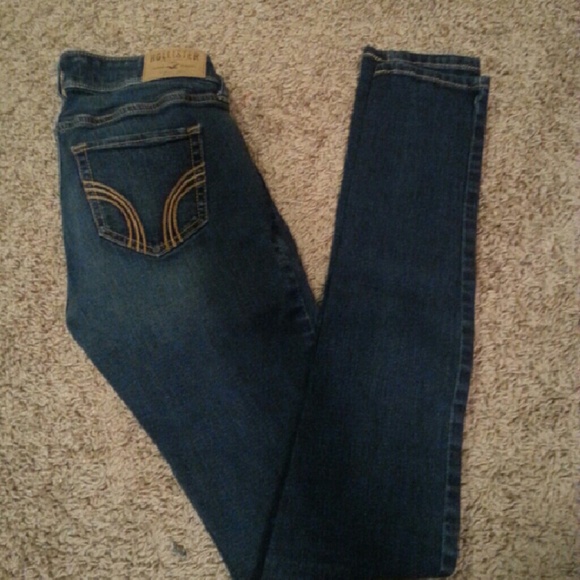 Hollister Super Skinny Jeans
