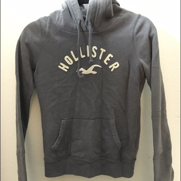 Hollister sweater
