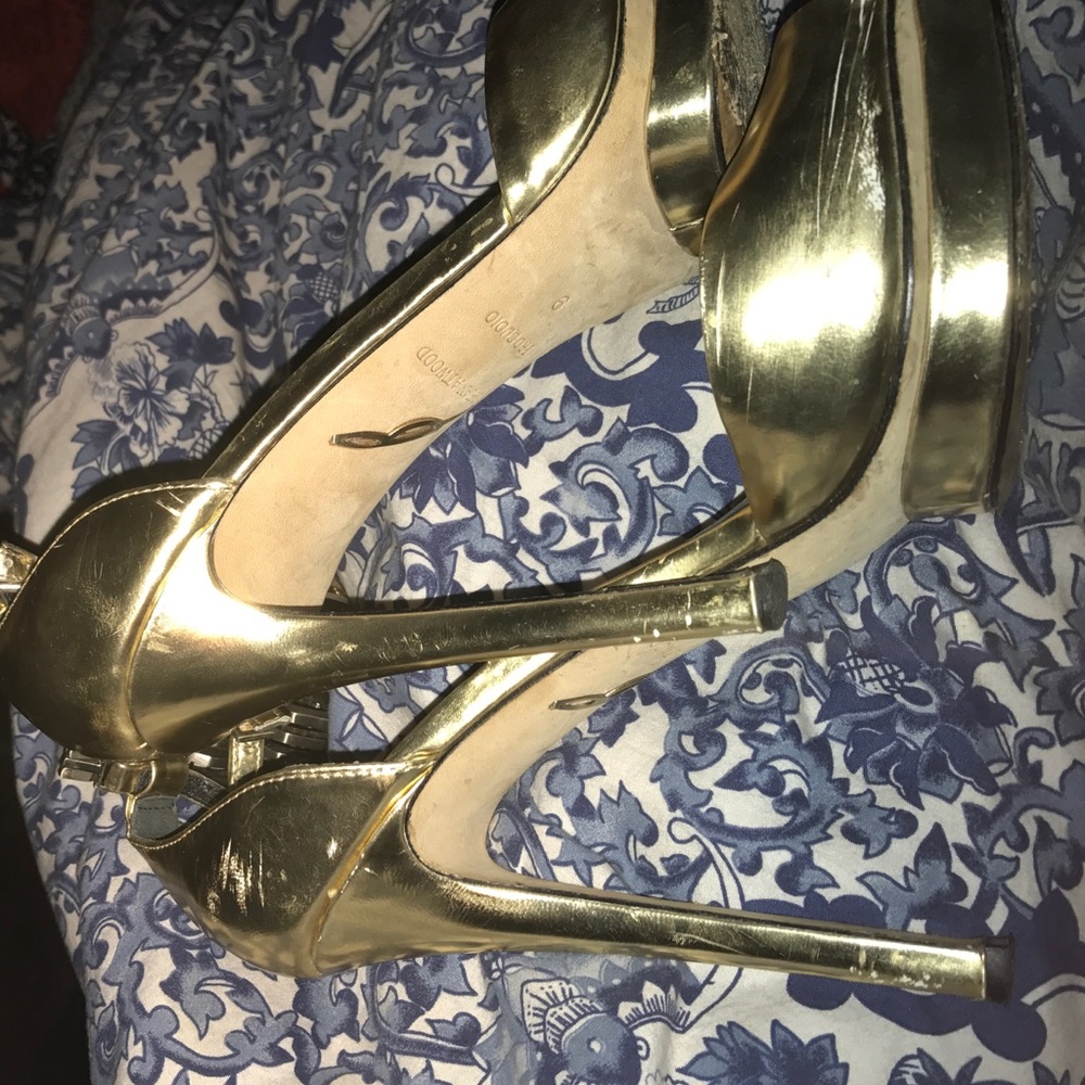 Gold Brian Atwood Cassise Ankle Chain Heels - Picture 3 of 4