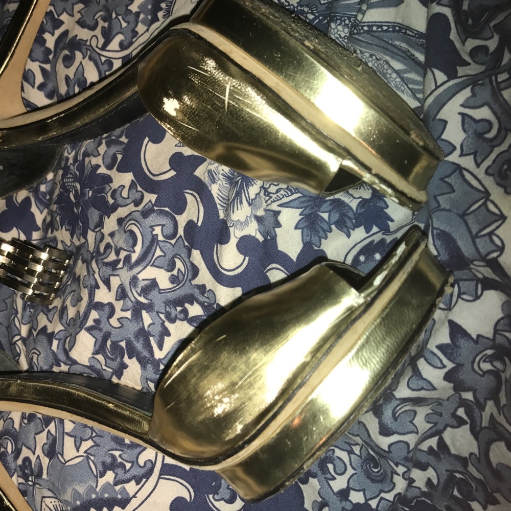 Gold Brian Atwood Cassise Ankle Chain Heels - Picture 4 of 4