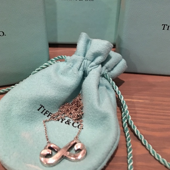 Tiffany & co. Two heart Paloma Picasso necklace