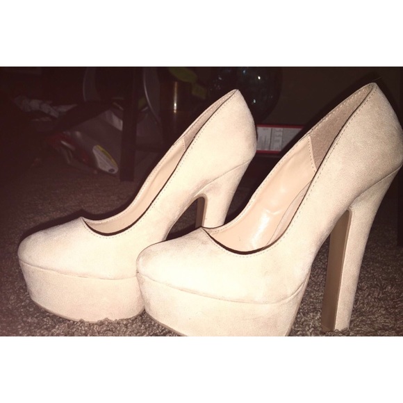 ✨ Pale pink platform heels - Picture 1 of 3