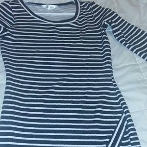 Black and white long sleeve dress