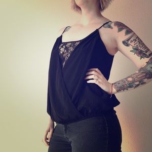 Forever21 Lace underlay wrap tank