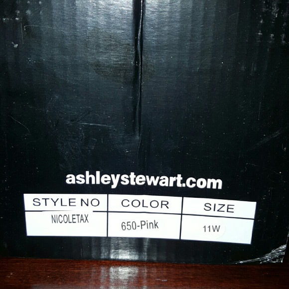 Snake print Sandal - Picture 3 of 3