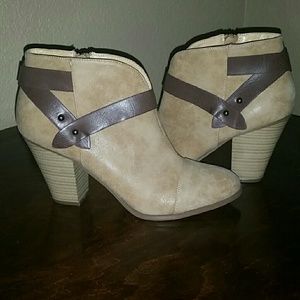 Cityclassified Ankle Booties