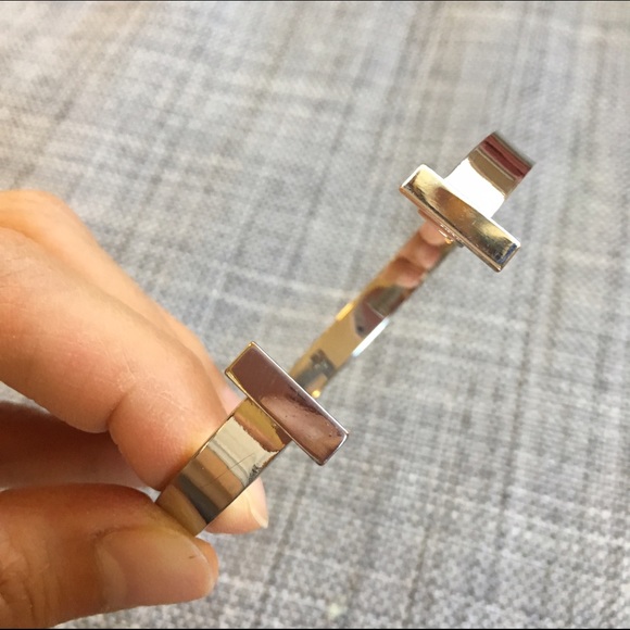 Jules Smith Demi bar cuff bracelet - Picture 3 of 4