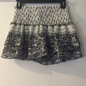 BRAND NEW Express skort