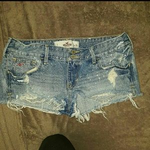 Hollister size 7