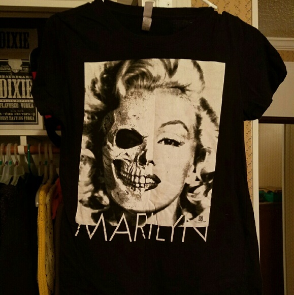 Marilyn-skull baby doll tee