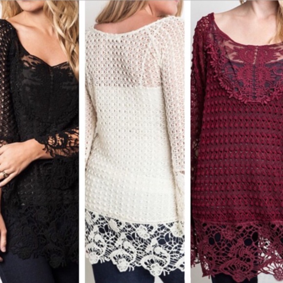 T.La Tops - 💥HOST PICK 12/7💥STUNNING LACE CROCHET TUNIC