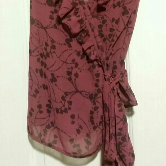 Wrap blouse - Picture 2 of 3