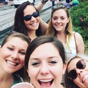 Meet your Posher, Ashley