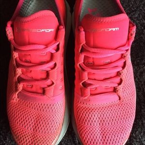 Under Armour Speed Form Running shoes
