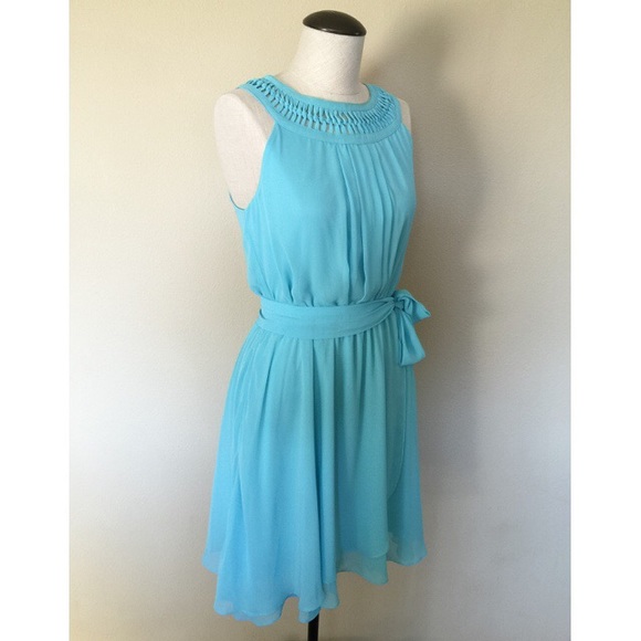 ❗️FINAL PRICE❗️Lattice Neck Elastic Waist Dress - Picture 2 of 4