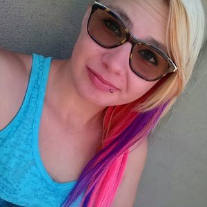 Meet your Posher, Amanda