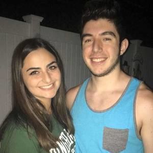 Meet your Posher, Jillian