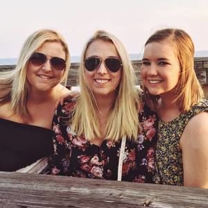 Meet your Posher, Lexi