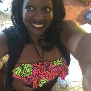 Meet your Posher, Katrina