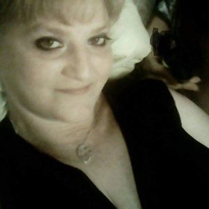 Meet your Posher, Roxanne