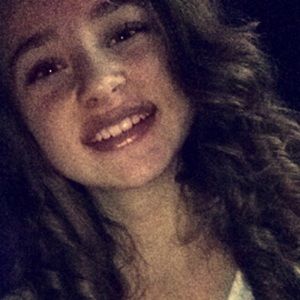 Meet your Posher, Claire