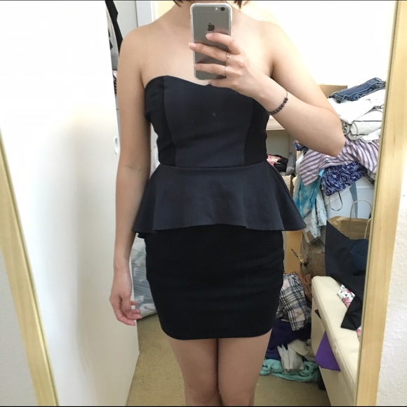 Strapless dress