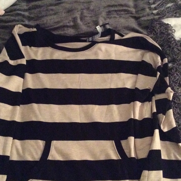 Long sleeve sweater - Picture 1 of 1