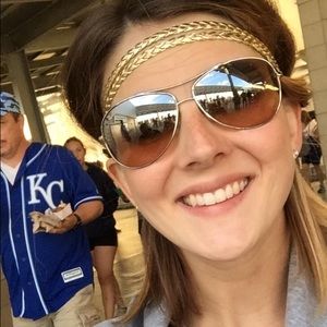 Meet your Posher, Erin