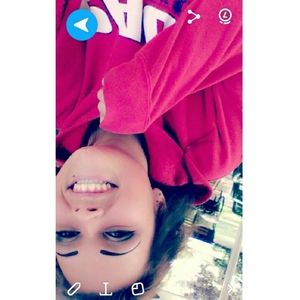 Meet your Posher, Victoria