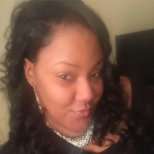 Meet your Posher, Roxie